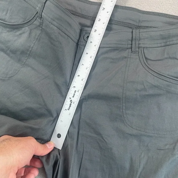 KUHL Resistor Air Roll-Up Short Women 14 Carbon Performance Stretch UPF50 NWOT - Picture 9 of 13